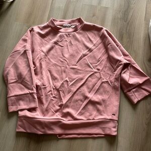 Pink top with half-length sleeves, size M